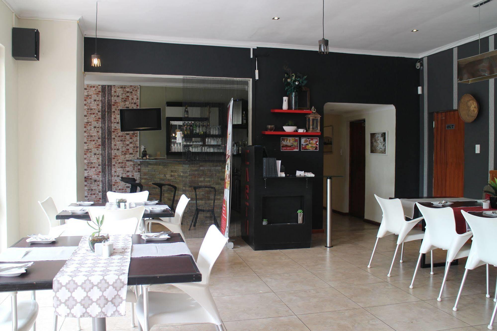 פאלאבורווה Cu Guest House מראה חיצוני תמונה