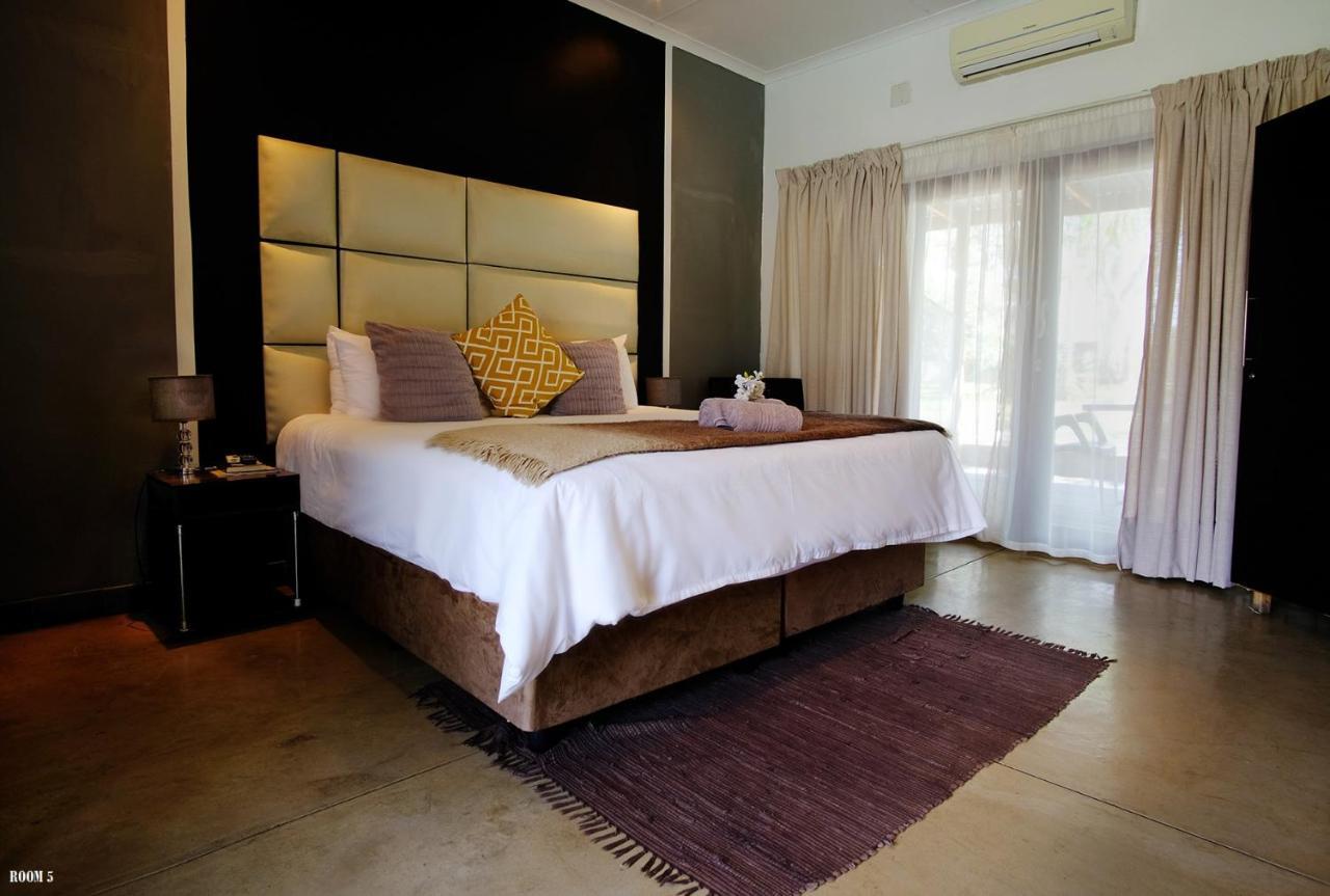 פאלאבורווה Cu Guest House מראה חיצוני תמונה