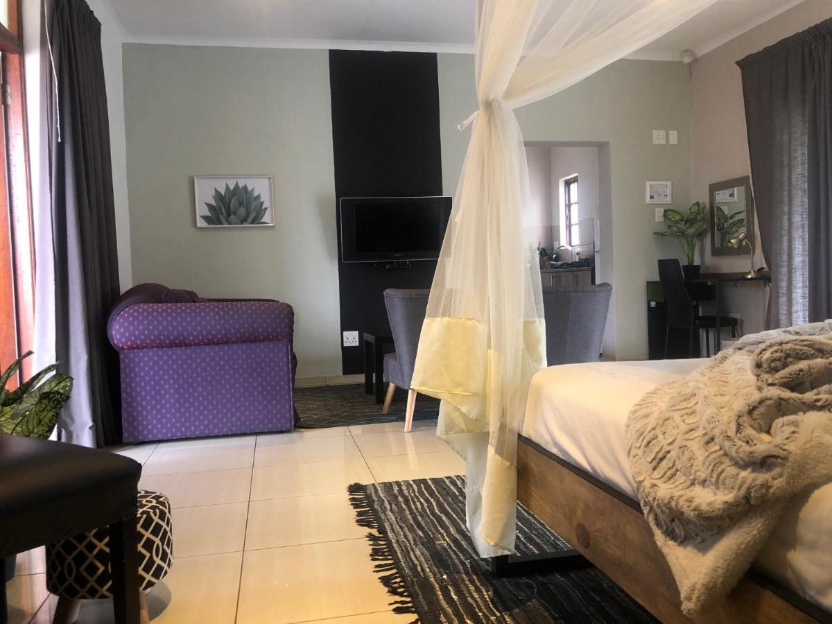 פאלאבורווה Cu Guest House מראה חיצוני תמונה